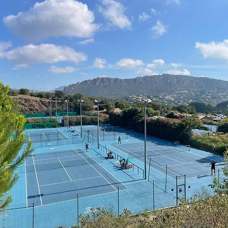 Agay Cap Esterel Village Allee Fleurs - F2 Clim Vue Golf Et Mer - Grande Terrasse Plein Sud Saint-Raphaël Zewnętrze zdjęcie