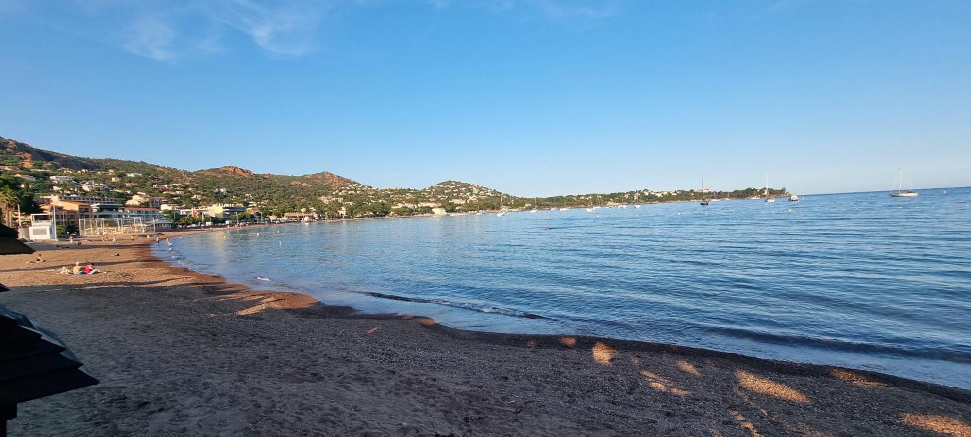 Agay Cap Esterel Village Allee Fleurs - F2 Clim Vue Golf Et Mer - Grande Terrasse Plein Sud Saint-Raphaël Zewnętrze zdjęcie