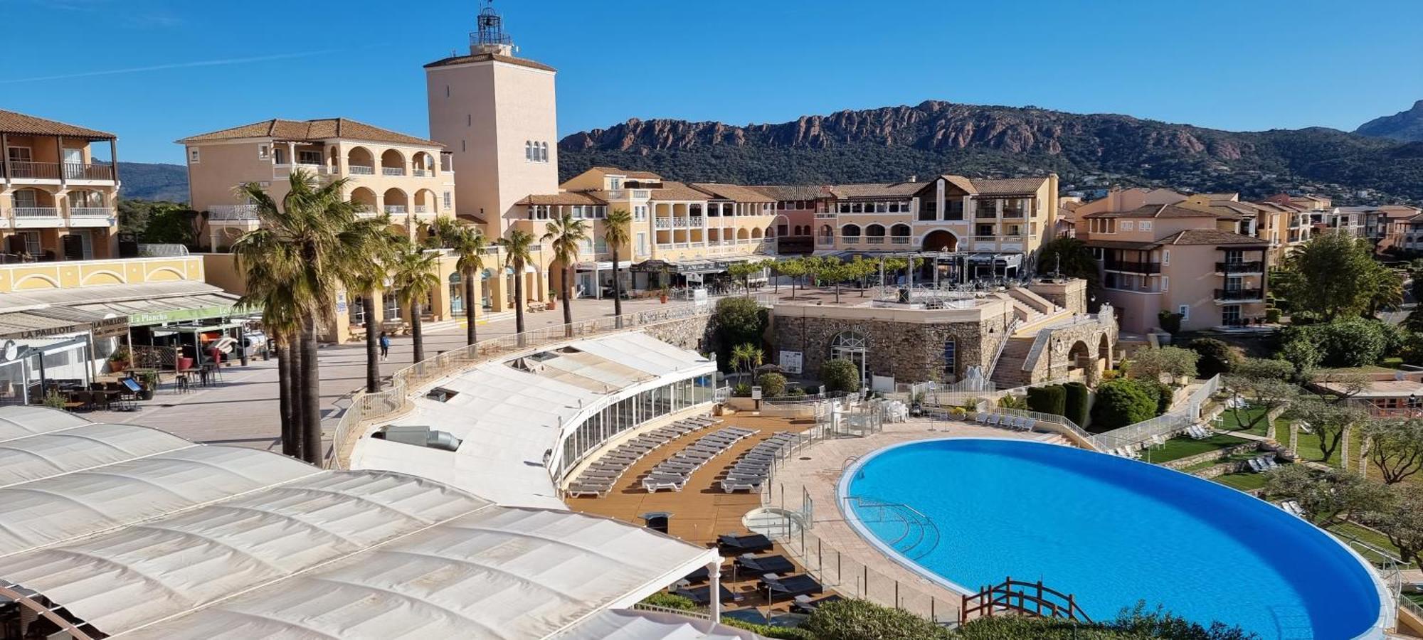 Agay Cap Esterel Village Allee Fleurs - F2 Clim Vue Golf Et Mer - Grande Terrasse Plein Sud Saint-Raphaël Zewnętrze zdjęcie