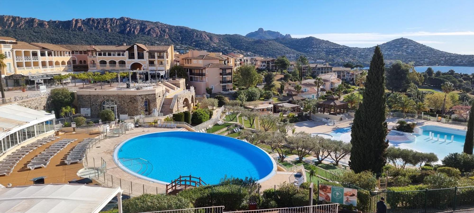 Agay Cap Esterel Village Allee Fleurs - F2 Clim Vue Golf Et Mer - Grande Terrasse Plein Sud Saint-Raphaël Zewnętrze zdjęcie